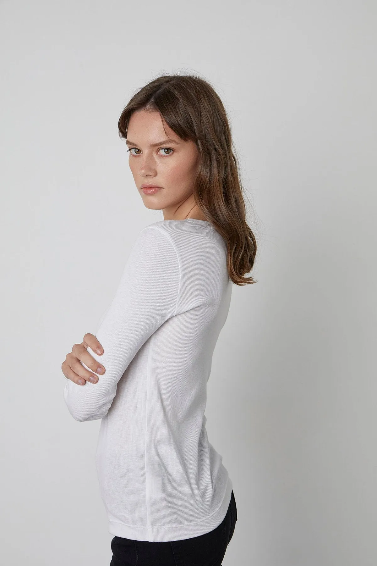 Bayler L/S Fitted Ribbed Tee