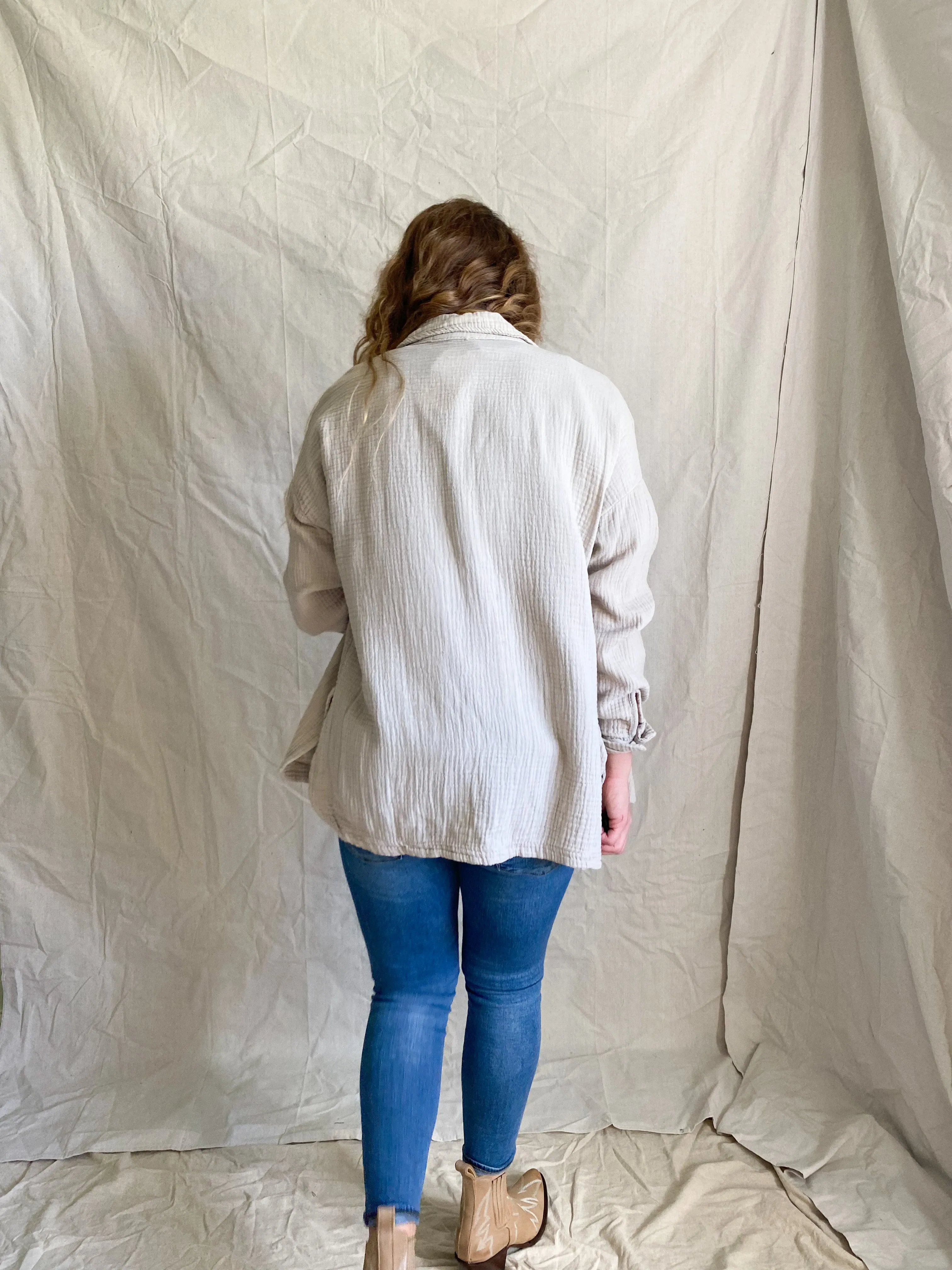 Dort gauze button up