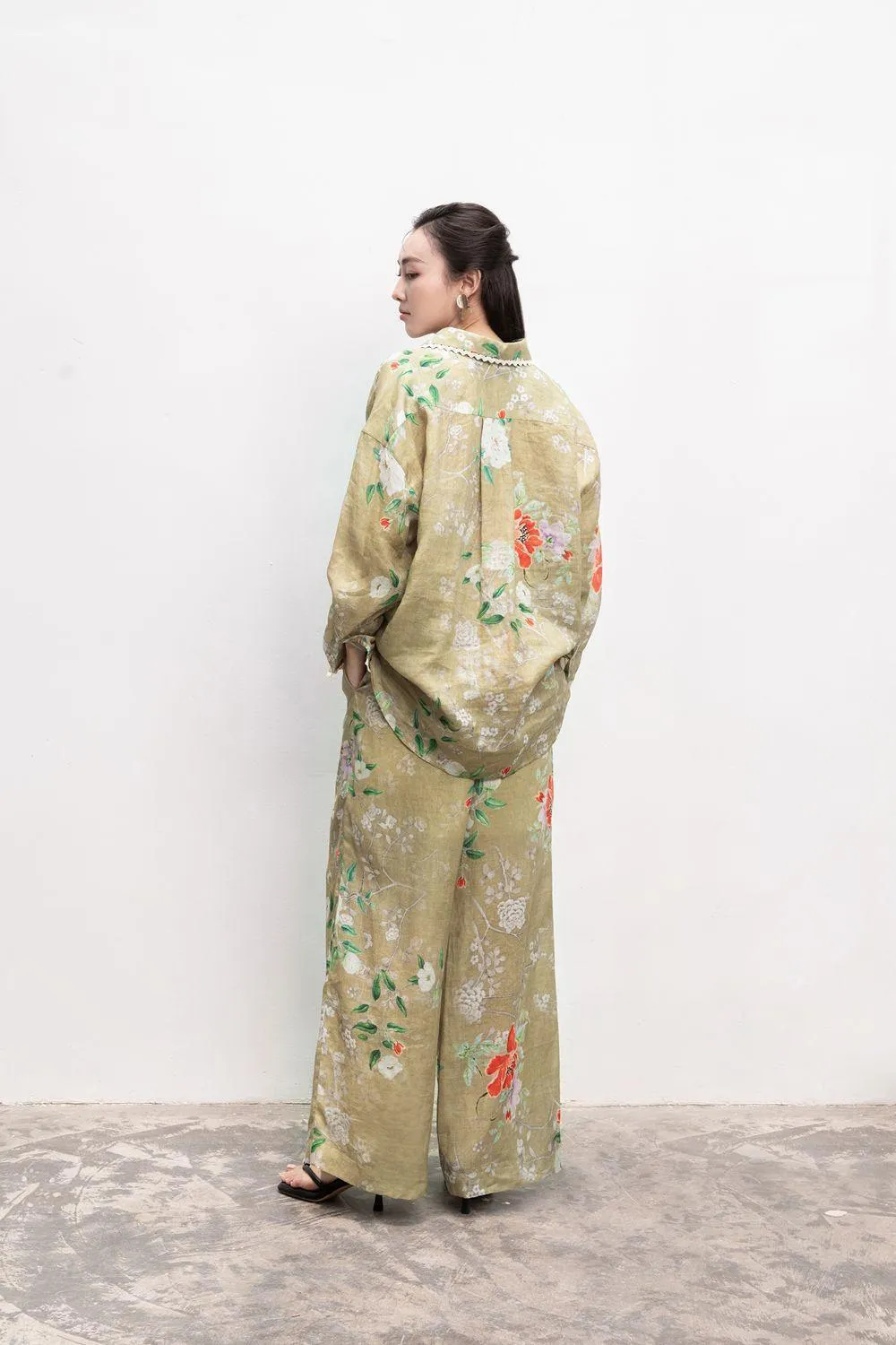 Miriam Straight Collared Neck Linen Shirt