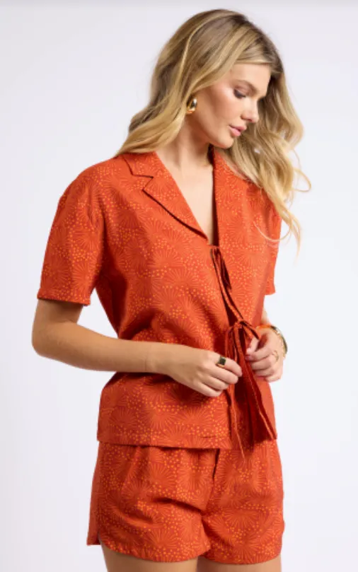 REFINED DESERT FRONT TIE OPEN BACK SHIRT
