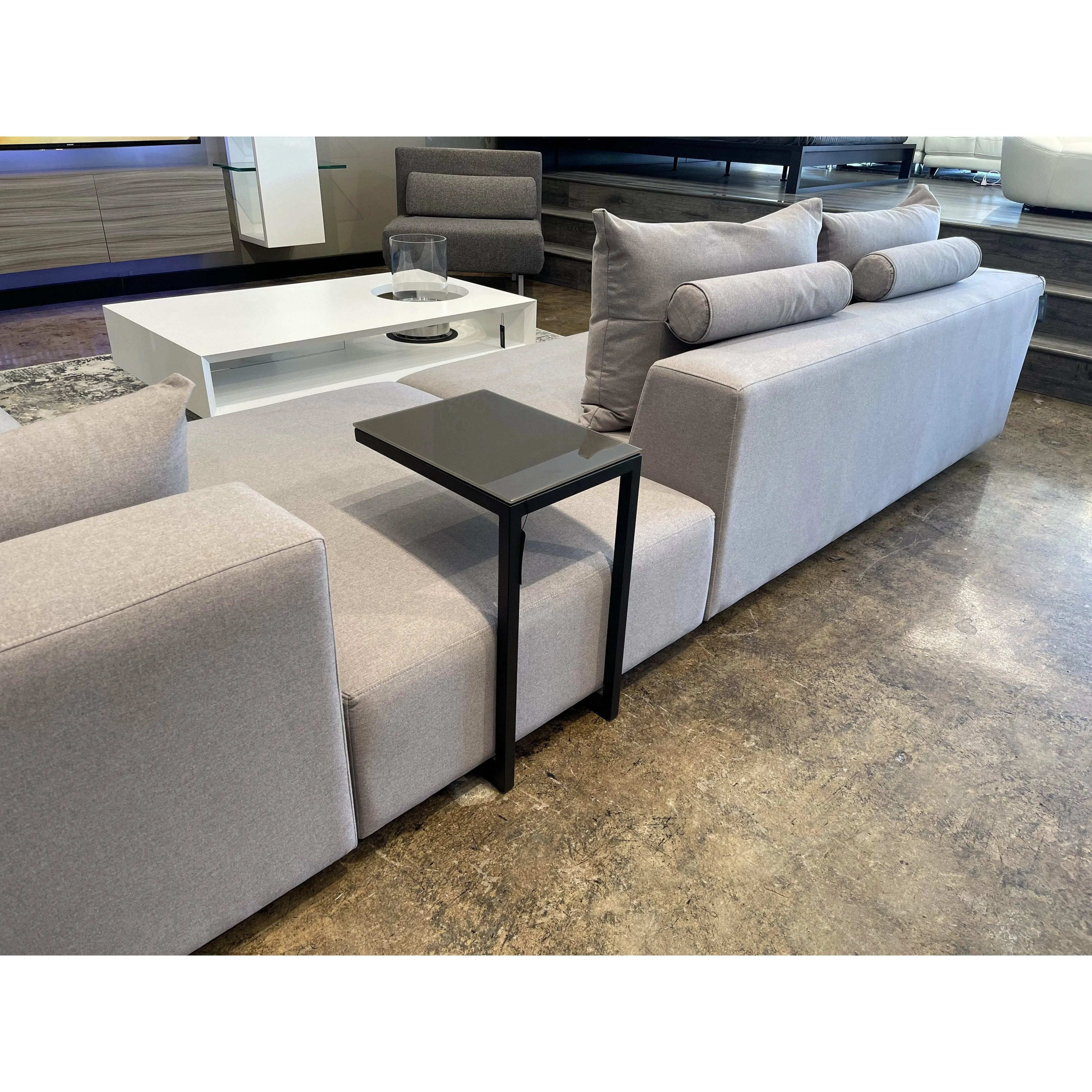 Safari Cee Table