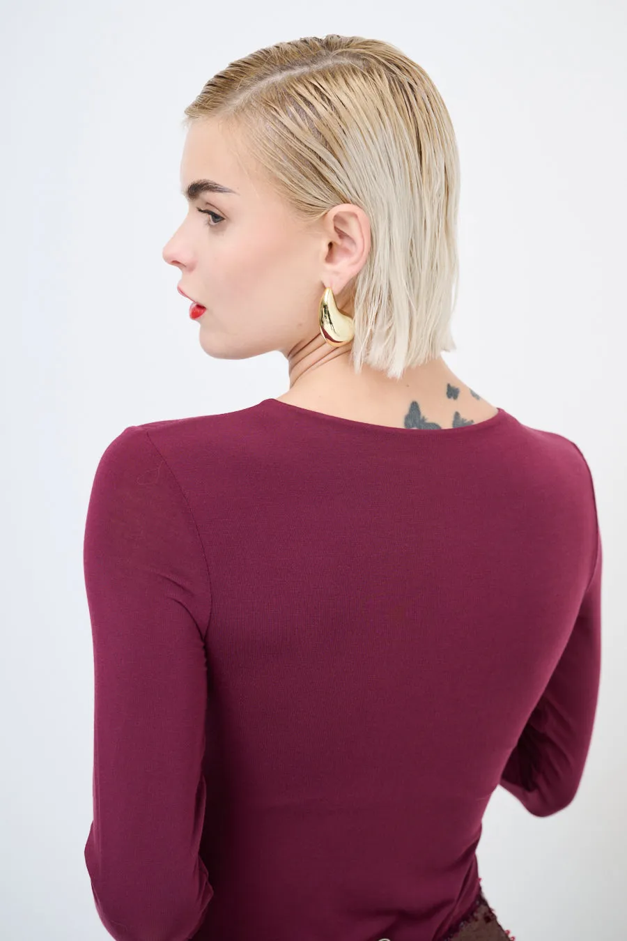 Sleek long sleeve fitted top wholesale
