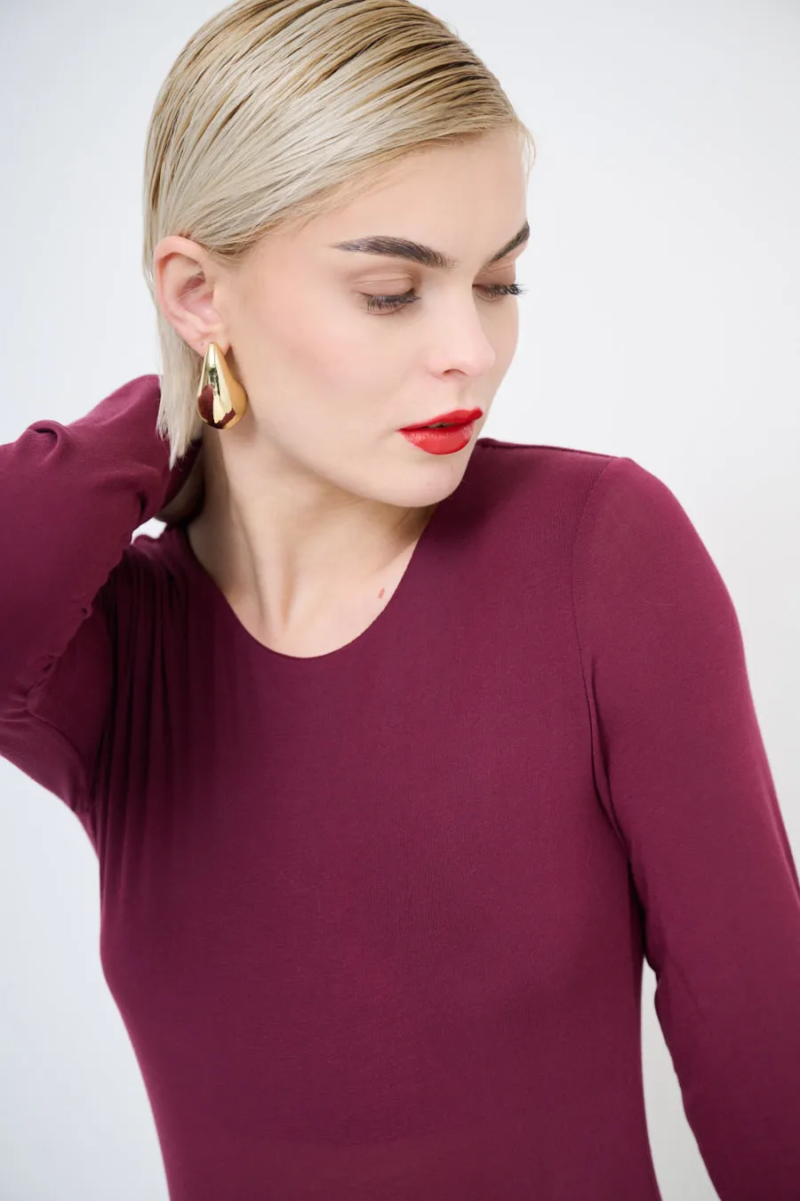 Sleek long sleeve fitted top wholesale