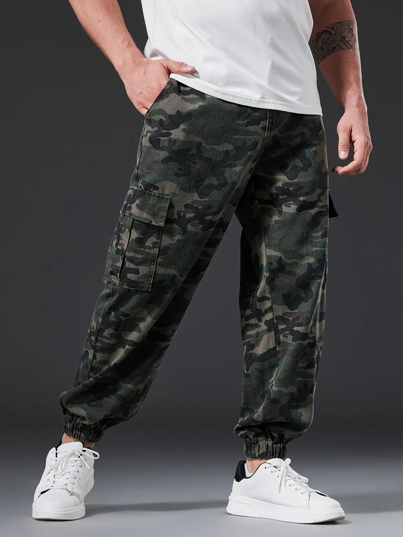 Stylish Camouflage Cargo Pants - Comfortable