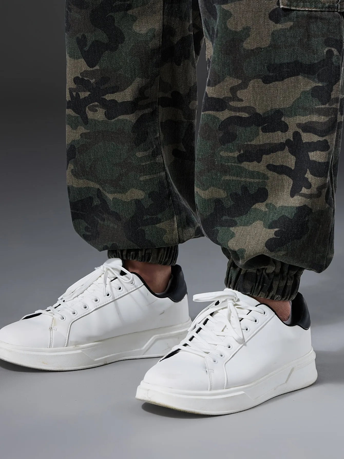 Stylish Camouflage Cargo Pants - Comfortable