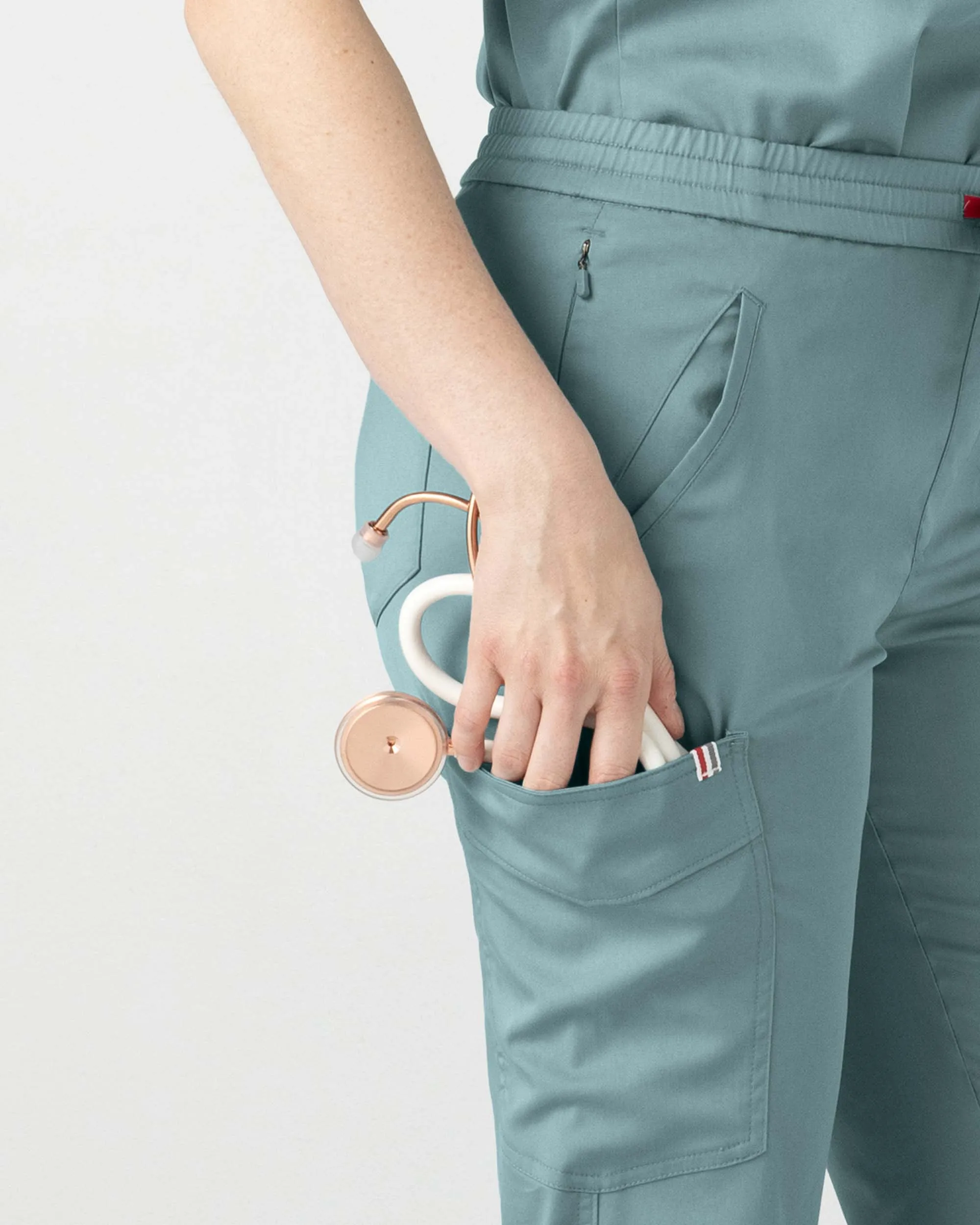 TENCEL™ Kume 2.0‎ ‎ Versatile Cargo Scrub Pants