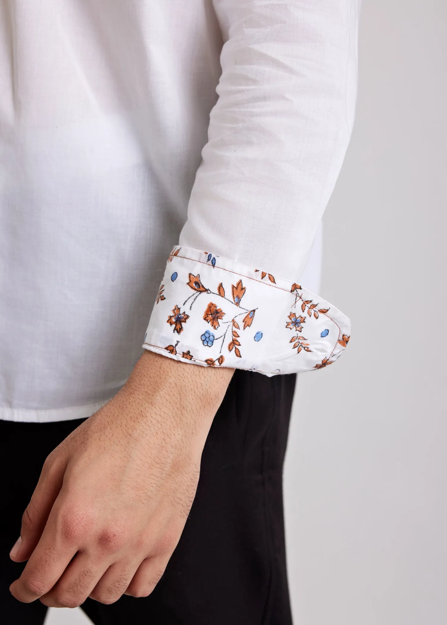White Regular Cotton Miniature Ditsy Floral Full Sleeve Shirt