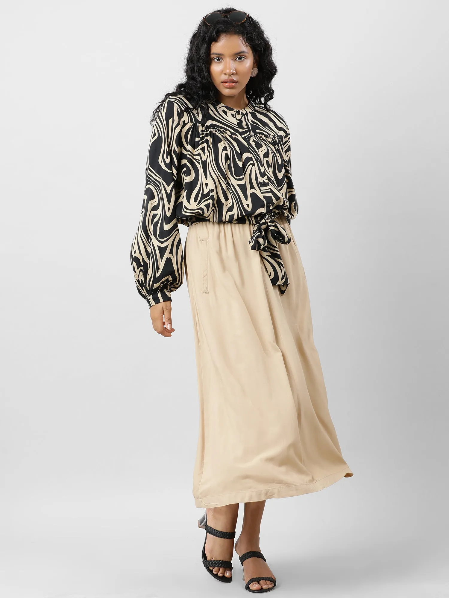 Women Trendy Tie Up Printed Top