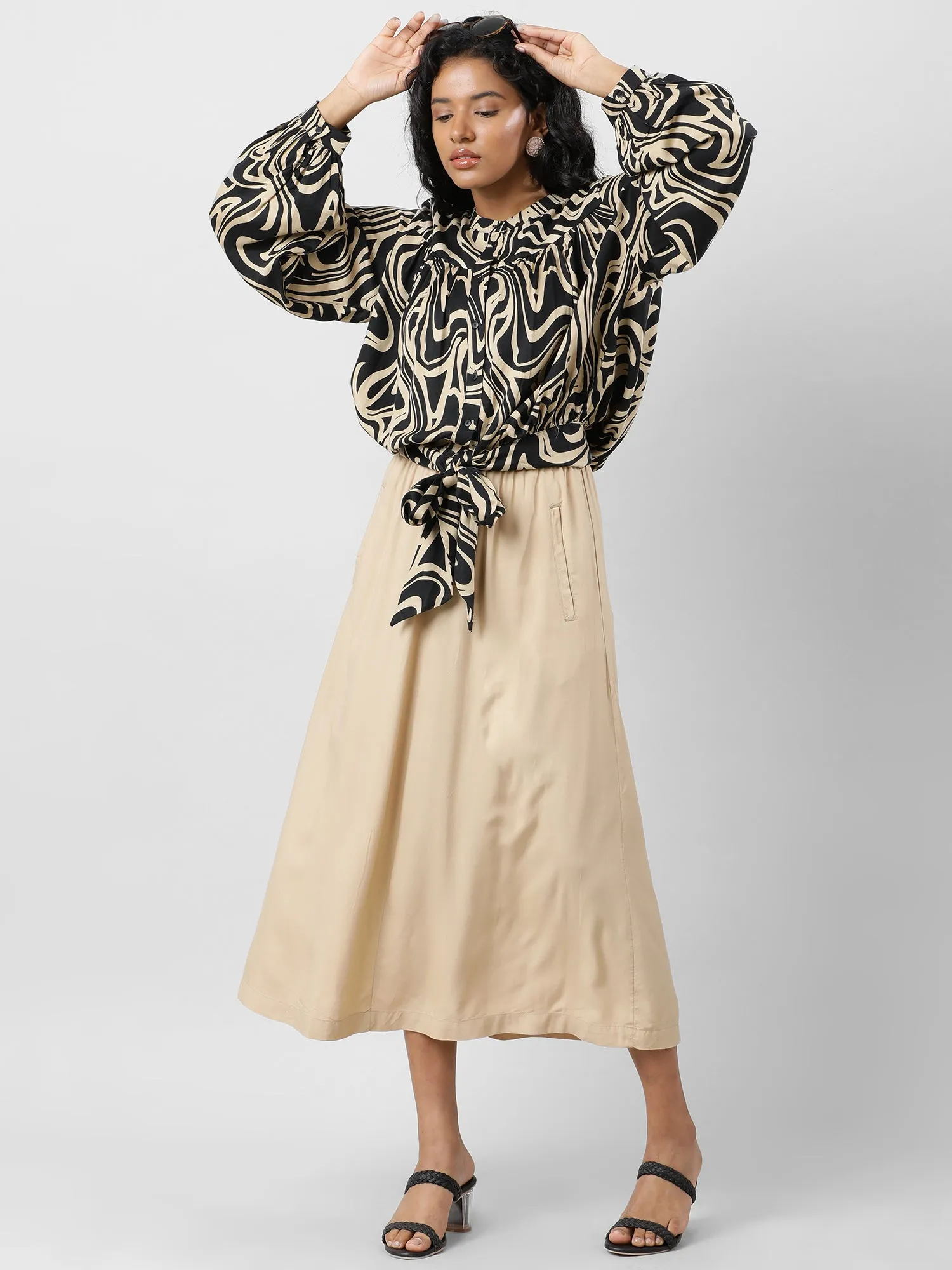 Women Trendy Tie Up Printed Top